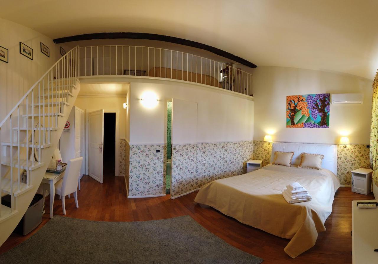 B&B Attico Sulla Torre ピサ エクステリア 写真